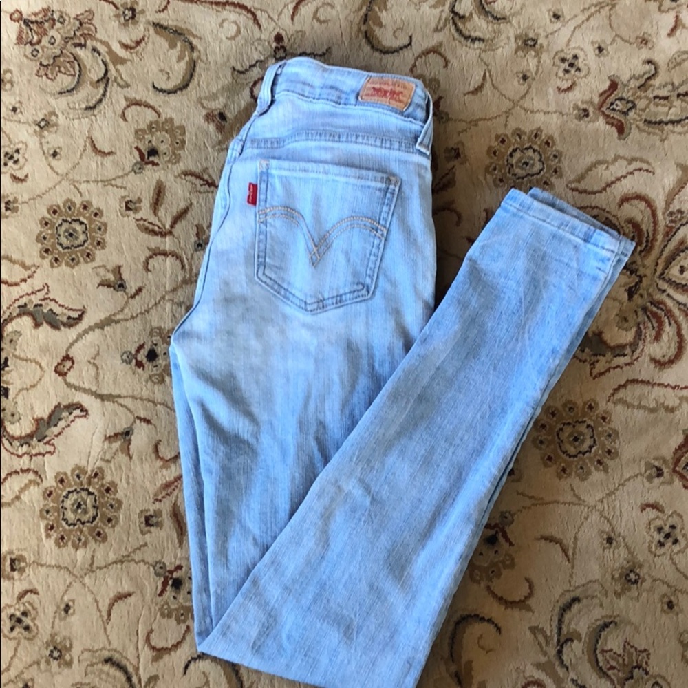 Levi jeans size 5